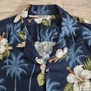 Island Cotton Navy Floral Hawaiian Button-Down Shirt
